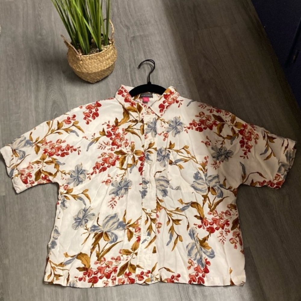Vince Camuto Retro Floral Button Down Short Sleeve Shirt Cream Multi Size S